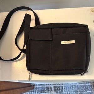 Baggallini Black Crossbody Bag